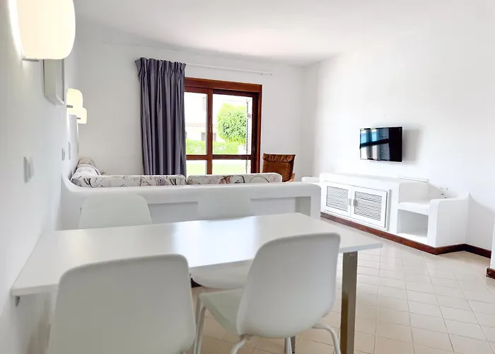 Aura Village - Apartment *
