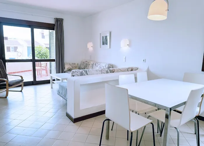 Aura Village -