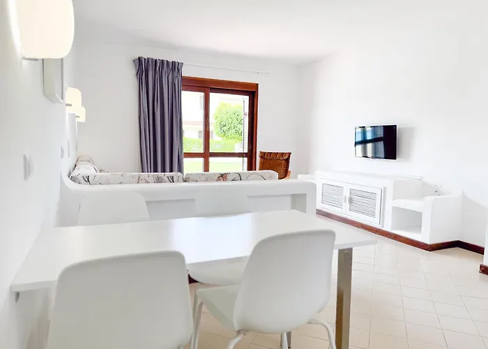 Apartment Aura Village - *